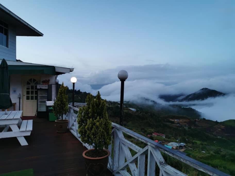 Bayu Senja * Kundasang